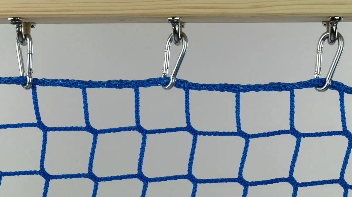 DIN5299 snap hook application