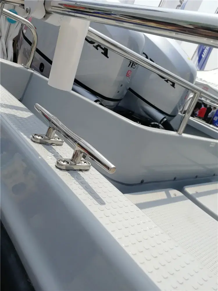 stainless steel cleat application